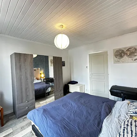Maison Avec Jardin Et Terrasse, Proche - Fr-1-709-98 富拉