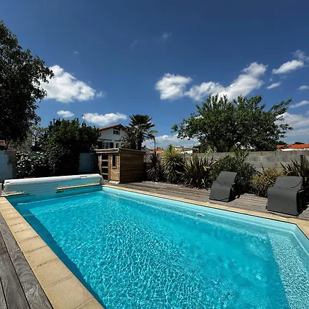 度假居 Maison Avec Jardin Et Terrasse, Proche - Fr-1-709-98 富拉